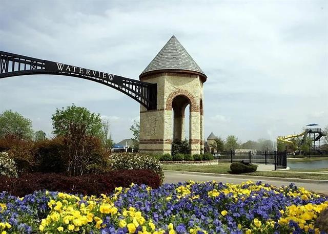 Building Photo - 10118 St Georges Dr