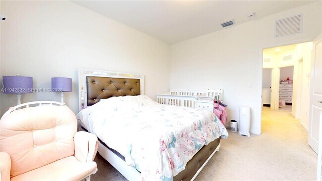 Building Photo - 17910 SW 359 Ter