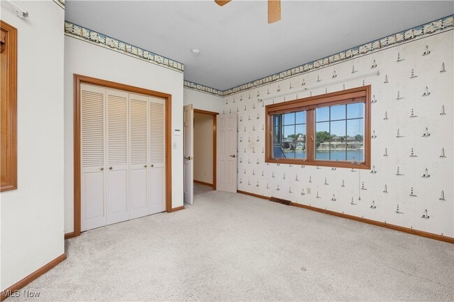 Building Photo - 4591 S Memorial Shoreway Dr