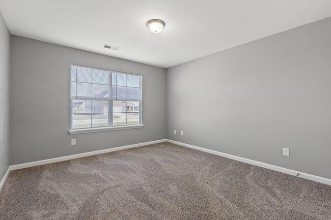 Building Photo - 229 Parker Pl