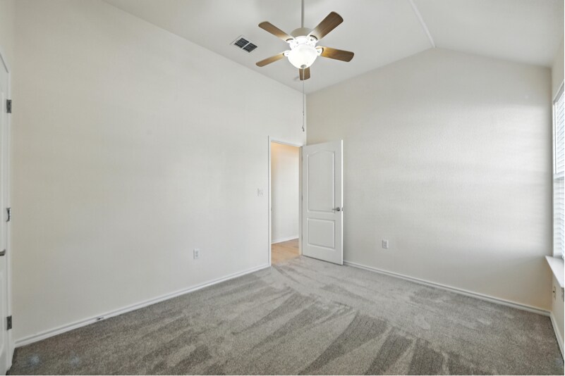 Building Photo - 5328 Sioux Creek Ln