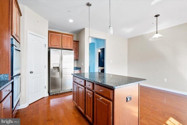 Building Photo - 6395 Walcott Ln