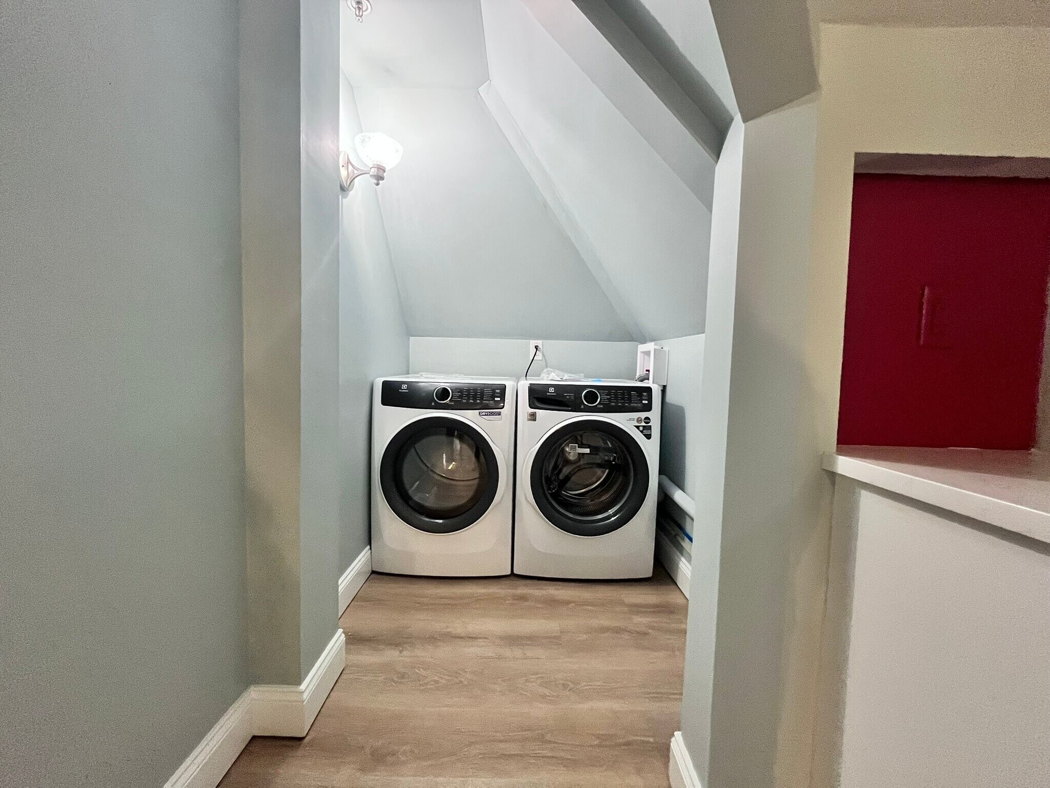 Building Photo - 2614 Boston Post Rd