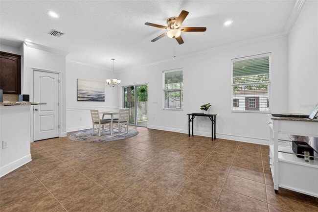 Building Photo - 3204 W Marlin Ave