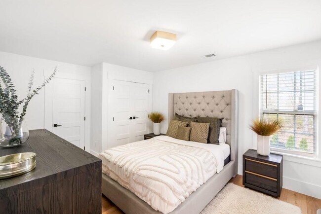 Building Photo - 1046 Wiley Bridge Rd