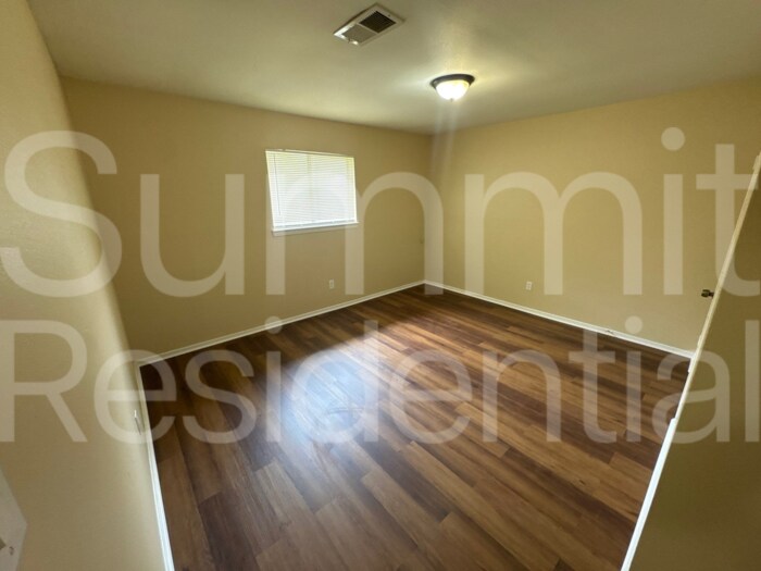 Building Photo - 7214 Foxbend Ln