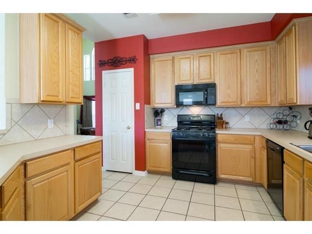 Building Photo - 5909 Vineyard Ln