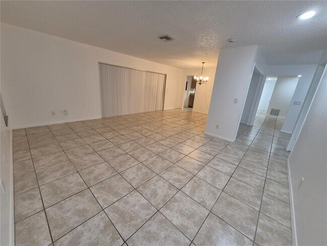 Building Photo - 2924 Ripplewood Dr