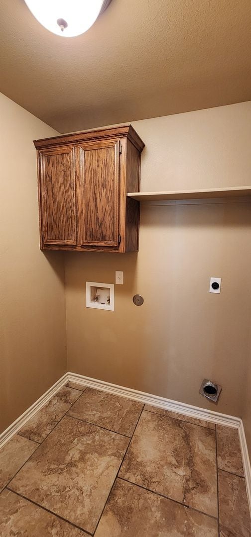 Building Photo - Beautiful 3 bed/2 bath Duplex off of Bunny...