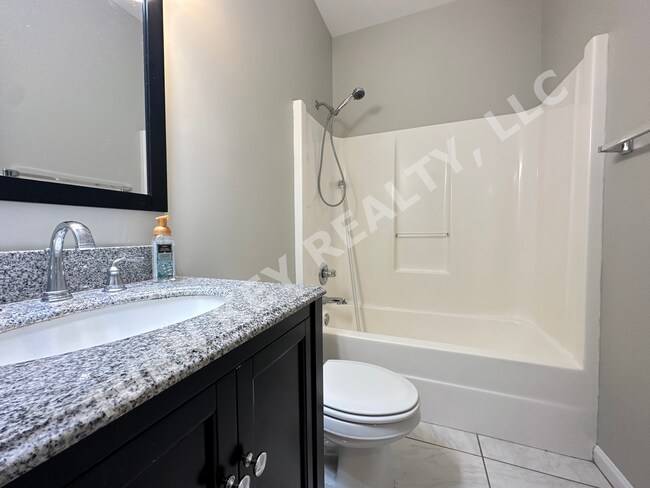 Building Photo - 4 Bed 3 Bath Home for rent in Trussville *...