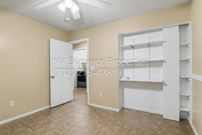 Building Photo - NW!! 4 bedrooms!! Bed & Bath DownStairs!!! RV Parking!!! Synthetic Grass Front yard!! Real Grass ...