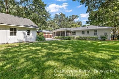 Building Photo - 1036 S Shem Dr