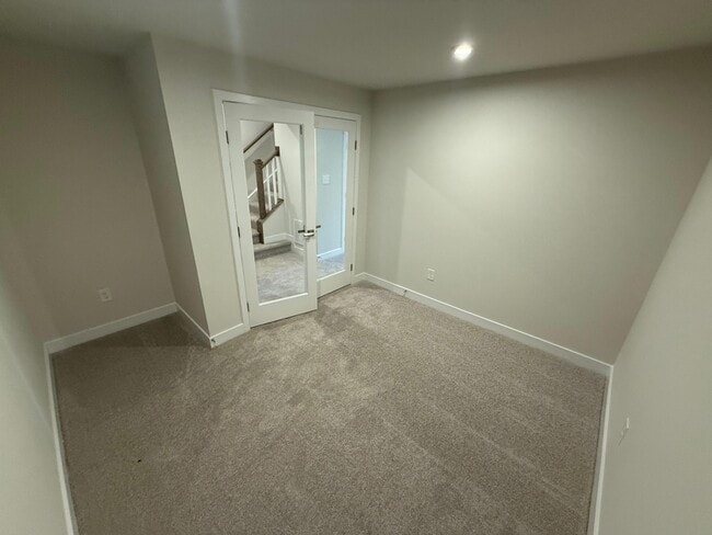 Building Photo - 1013 Arborway Ln