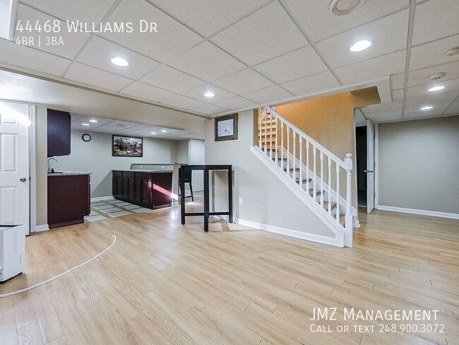 Building Photo - 44468 Williams Dr