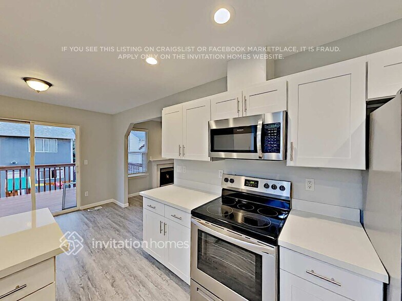 Building Photo - 2617 169th St E