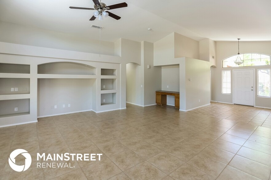 Building Photo - 8612 W Mohave St