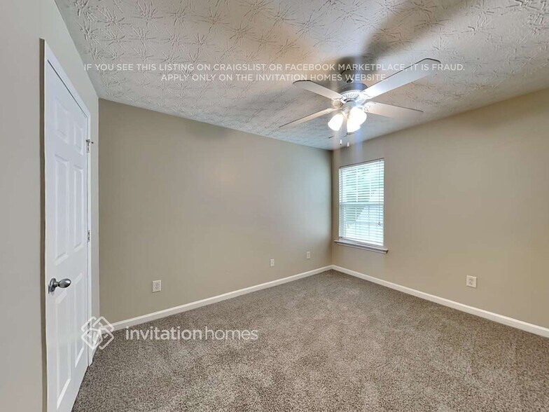 Building Photo - 4360 Grant Forest Cir