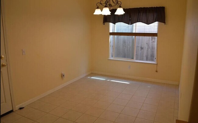 Building Photo - 3708 Lauding Way