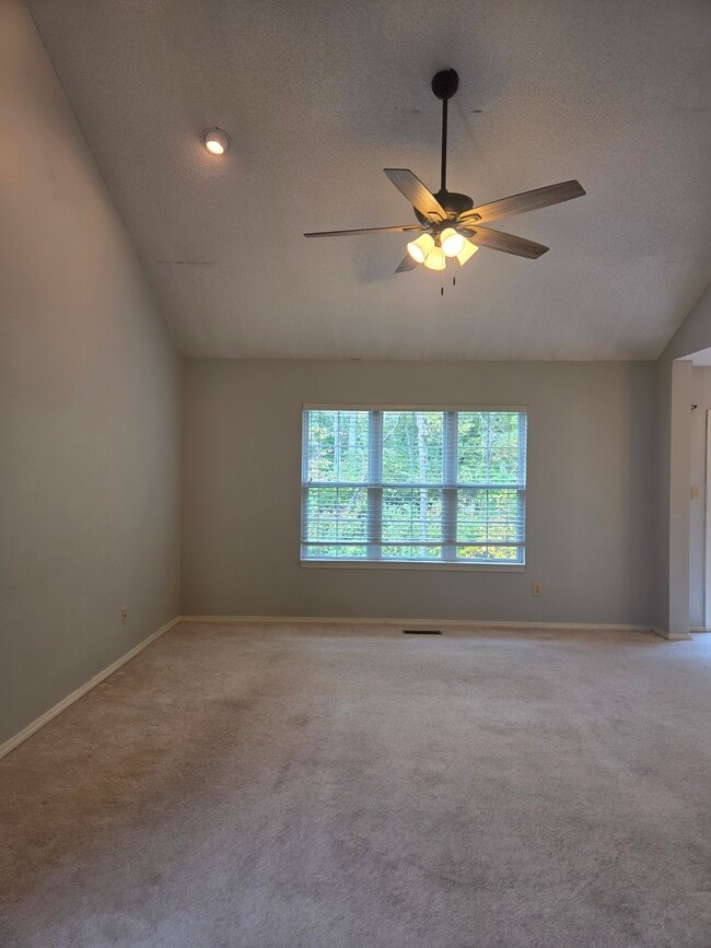 Living/dining - 2120 S Azalea Ln