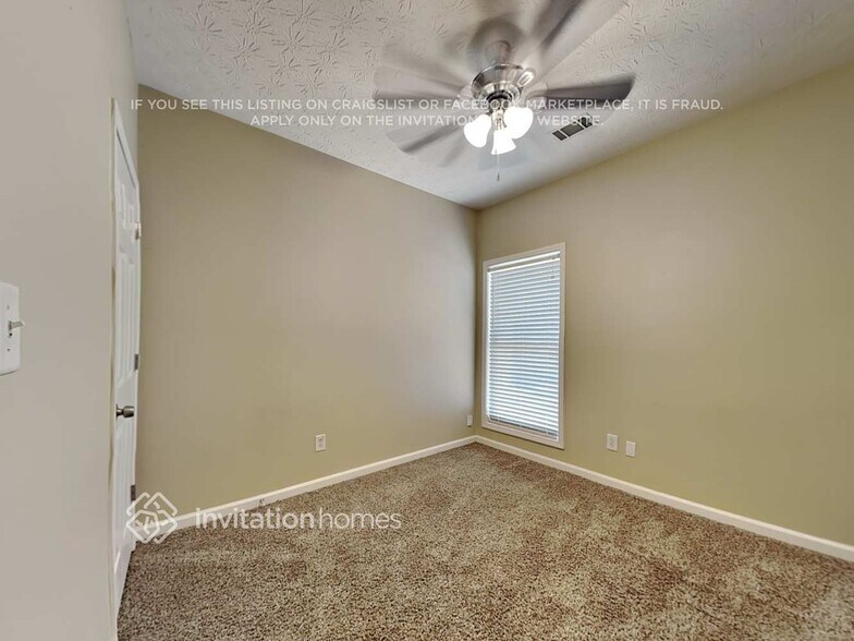 Building Photo - 1509 Park Grove Dr