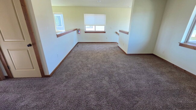 Building Photo - 1226 Ryun Sun Way
