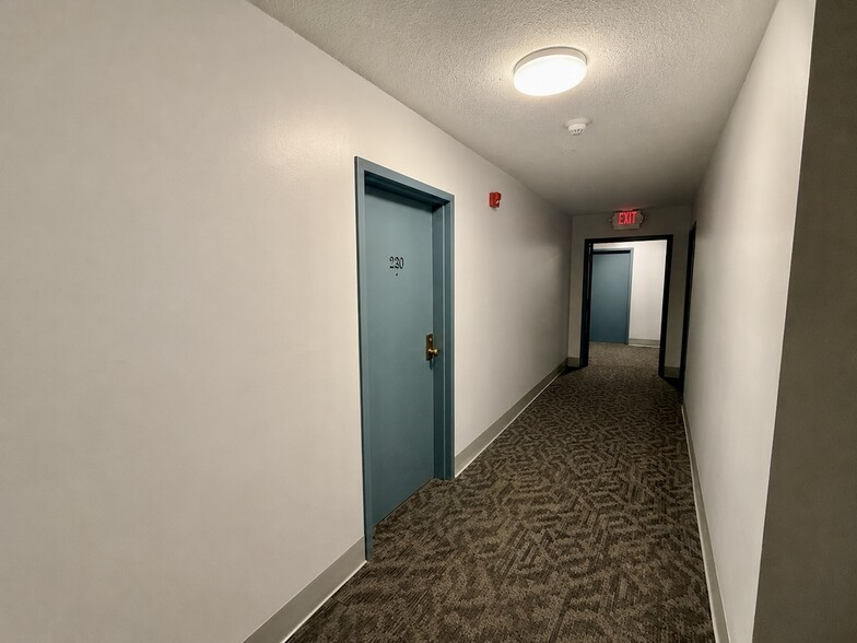 Building Photo - 150 Rumford Ave