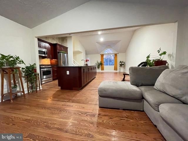 Building Photo - 402 Kojun Ct