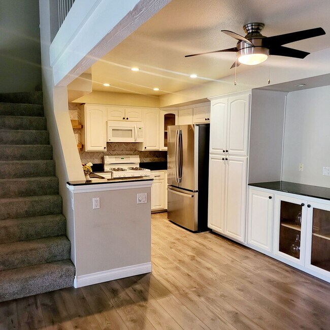 Building Photo - Carmel Valley, 1 bedroom plus loft (office or 2nd bedroom), Fireplace, Balcony, Wonderful surroun...