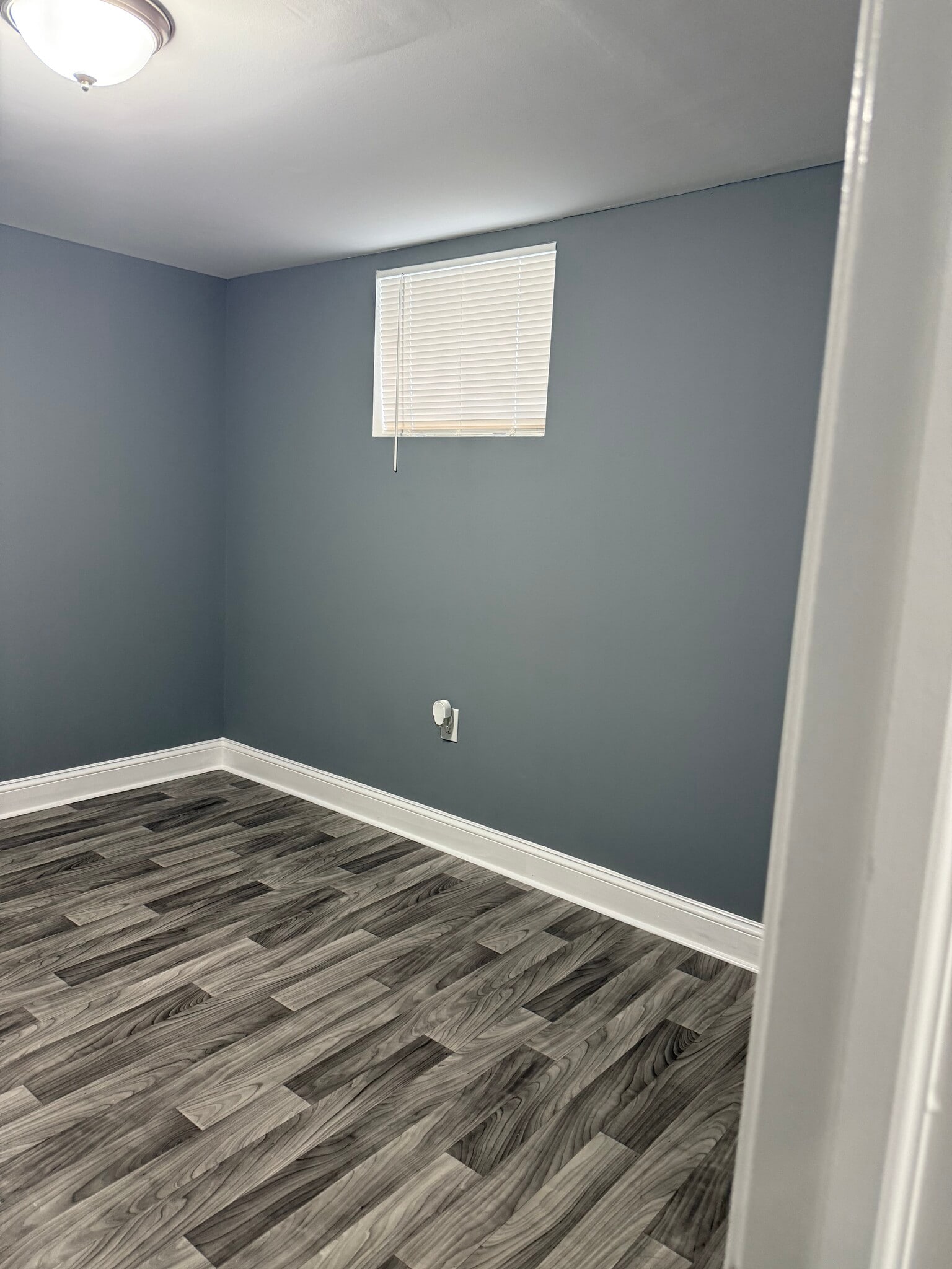 Building Photo - 2536 Loyola Southway