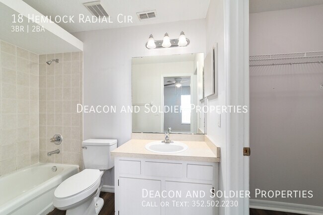 Building Photo - 18 Hemlock Radial Cir