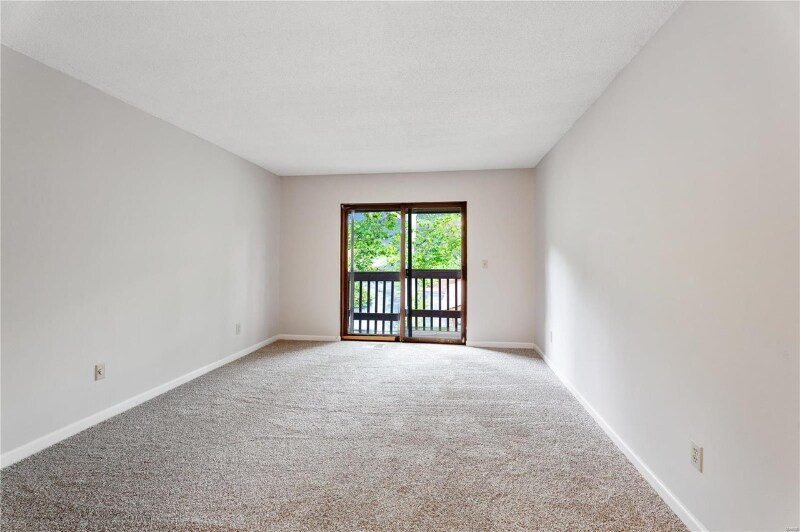 Building Photo - 15022 Baxter Village Dr