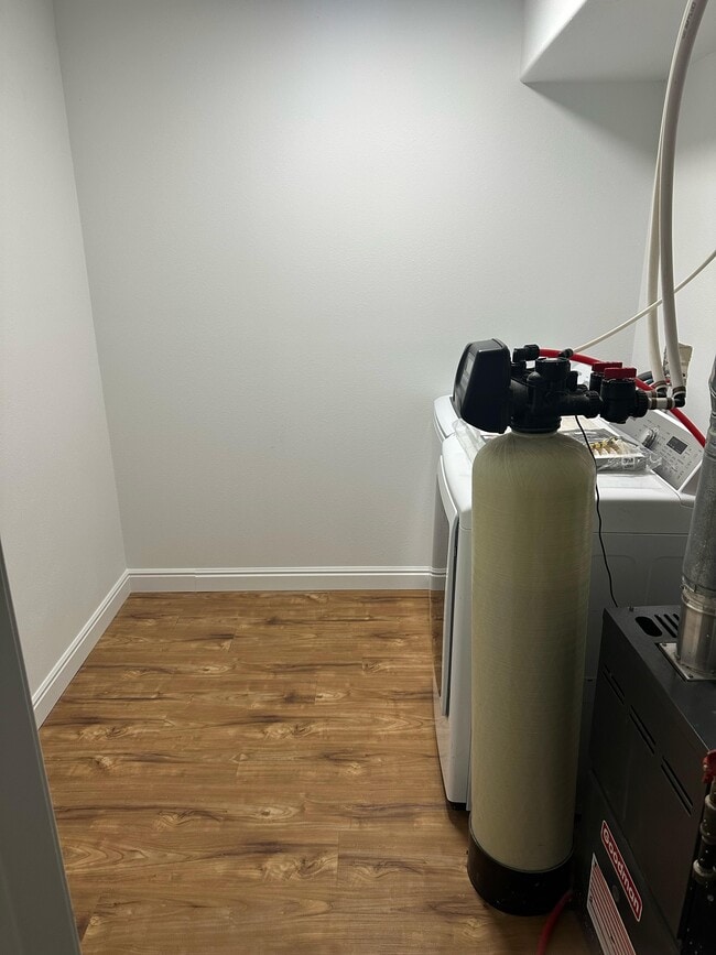 Building Photo - 5778 Ballerina Way