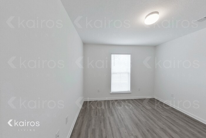 Building Photo - 11353 Camden Ct Cir