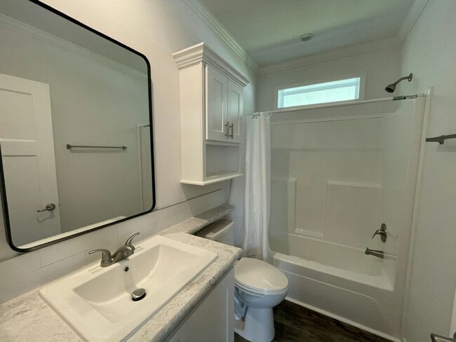 Building Photo - 34669 Ballyhoo Dr