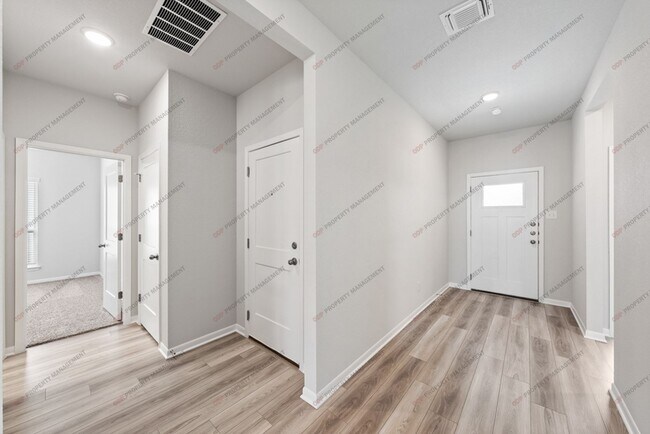 Building Photo - 2608 Wasilla Dr