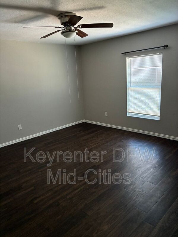 Building Photo - 2735 Purington Ave