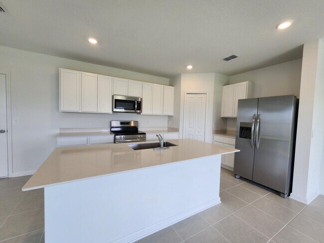 Building Photo - GORGEOUS NEW CONSTRUCTION!! 4-Bedroom Home...