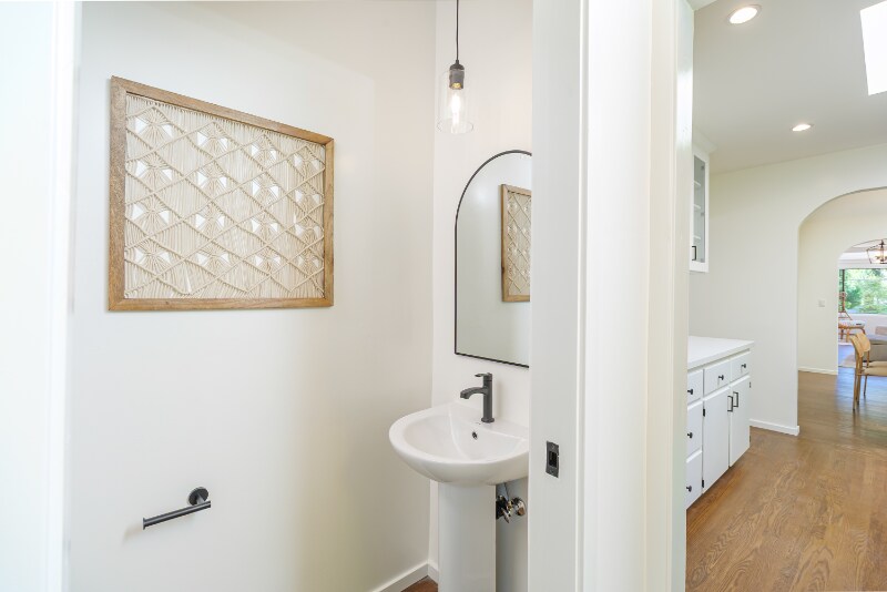 Building Photo - 7 Belmont Ave