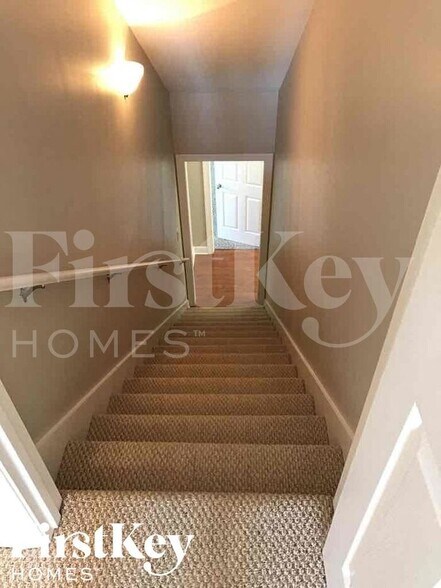 Building Photo - 388 Waterford Cove Trail