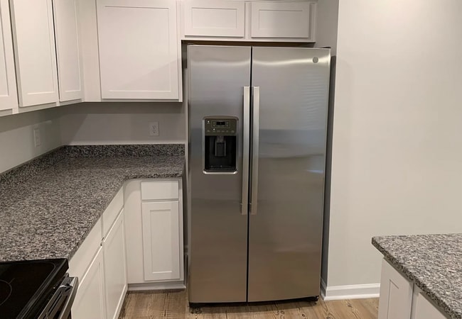 Building Photo - Modern 3BR Townhome Near Lake Murray with Easy Access to Downtown & I-20