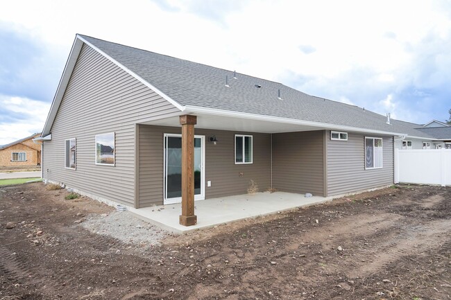 Building Photo - Brand New 4 Bedroom Home in Rathdrum