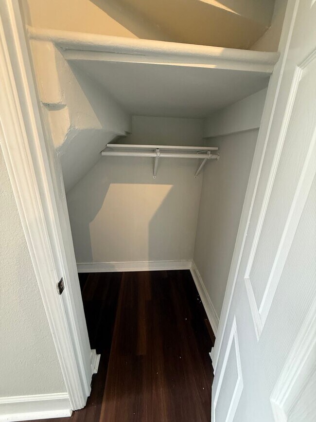 Building Photo - 780-782 Treat Ave/ 2950 21st Street (7039rc)