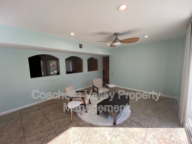 Building Photo - 71425 Halgar Rd