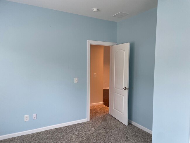 Building Photo - 6 Bedroom 4 Bathroom House in Supply NC-Unfurnished