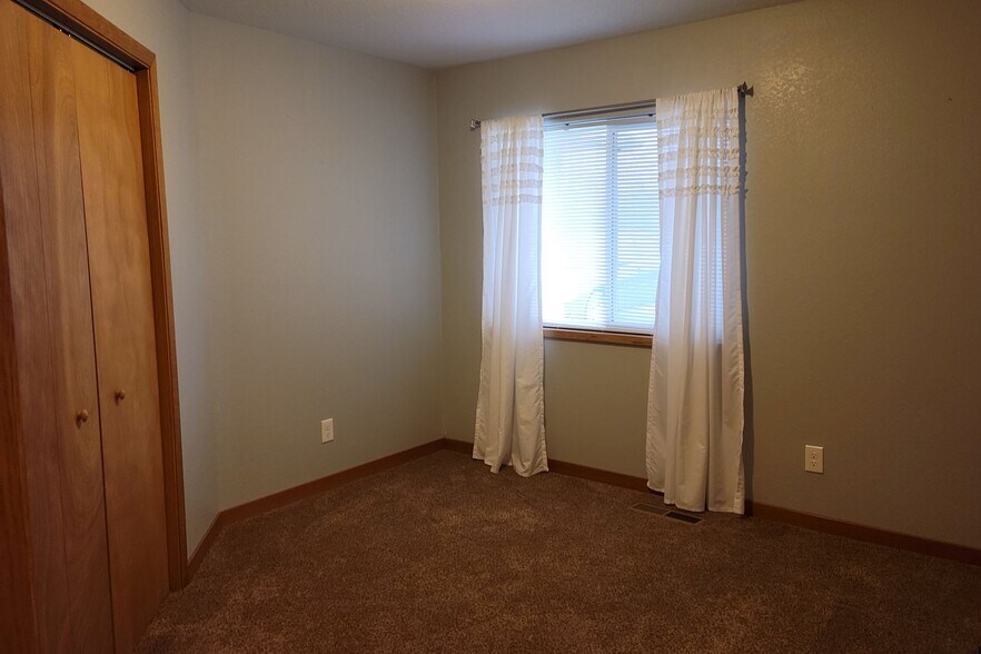 Building Photo - 5836 Whistler Dr NW