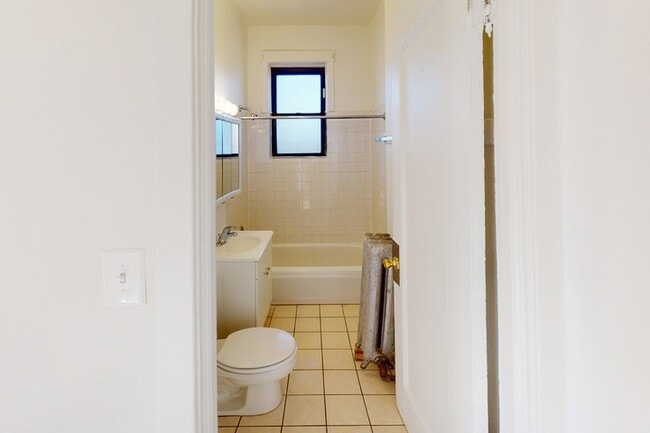 Floorplan - 5457-5459 S. Blackstone Avenue