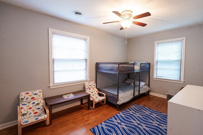 Building Photo - 137 Deep Creek Rd