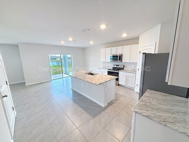 Building Photo - 18002 Canopy Pl
