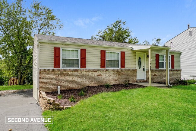 Building Photo - 588 Catskill Dr