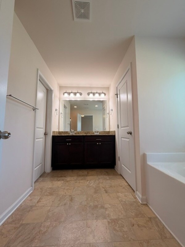 Building Photo - 201 Ashewicke Dr